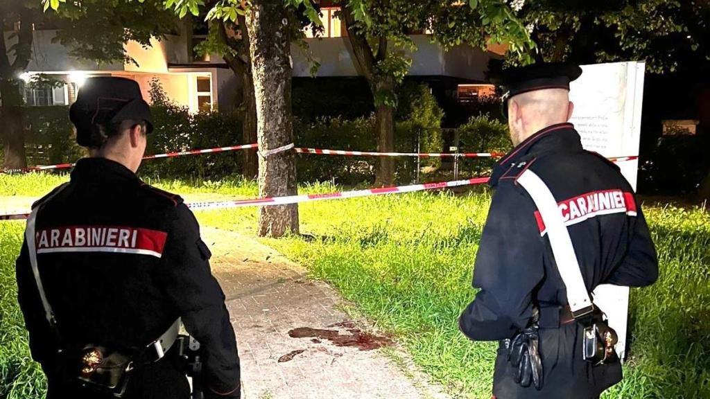 CASTELNUOVO ITALY MODENA, MAN 42 YEARS WAS STABBED TO DETH BY HIS FRIEND 45 YEARS.