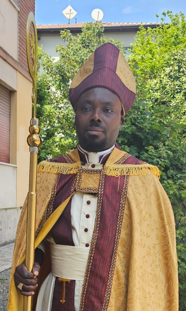 BISHOP DR PETER ABABIO SAID::THOSE WHO&nbsp; TRANSLATED THE BIBLE INTO ENGLISH,  WERE NOT INSPIRED BY THE HOLY SPIRIT ( THE SPIRIT OF GOD). THEY WERE&nbsp;SCHOLARS